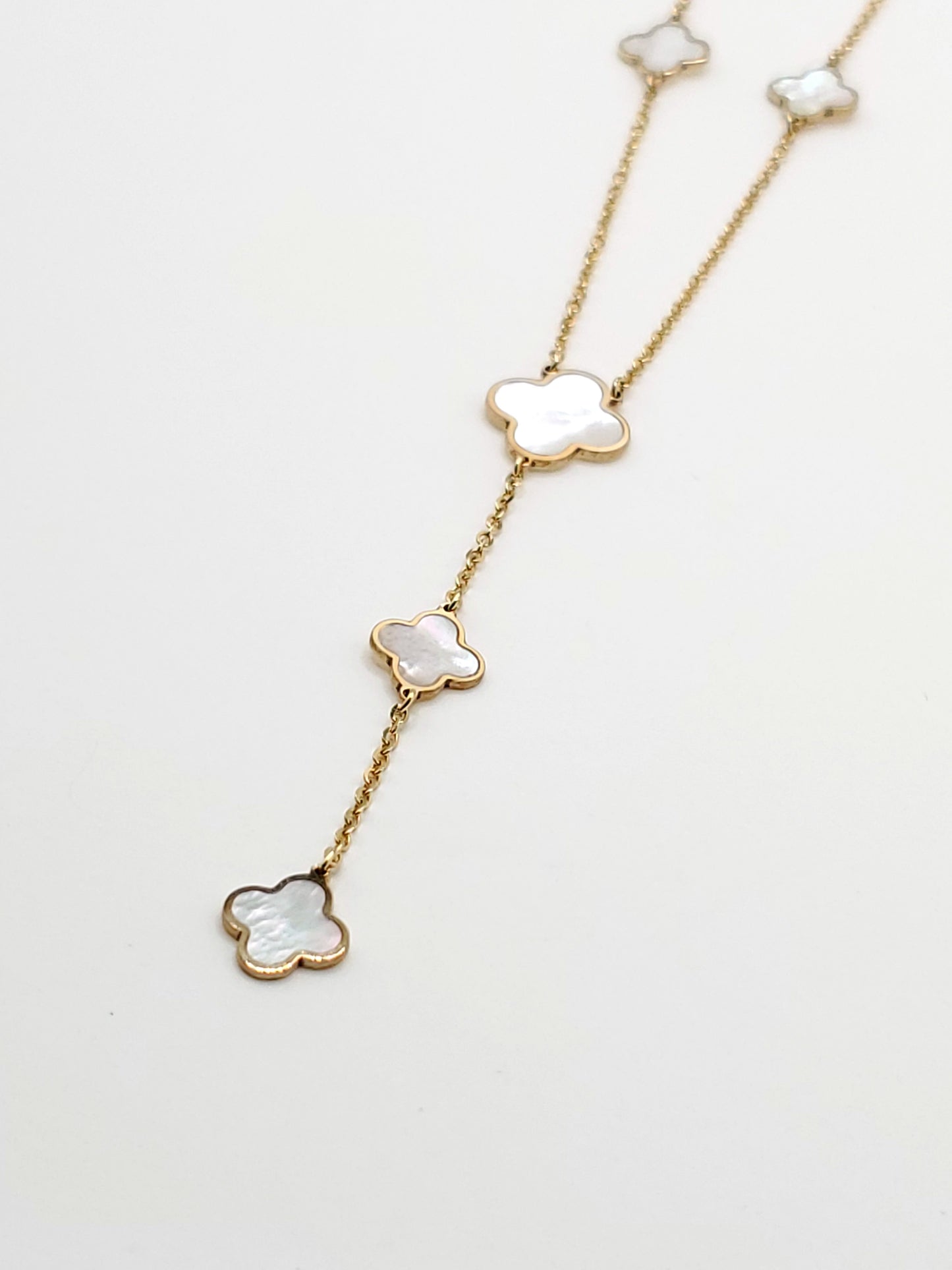 14k Gold Lariat Necklace with Mother-of-Pearl Inlay Clovers 